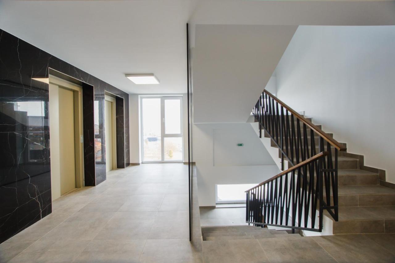 Magnificent Home At Prima Residence Nagyvárad Kültér fotó